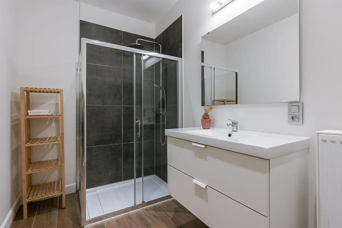 Huswell - Pleasant Apartment On Top Location In Ghent