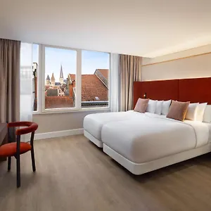 4* Отель Nh Collection